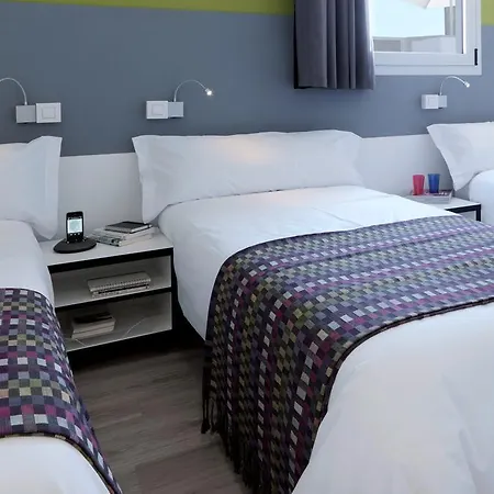 Residencia Melon District Marina Отель