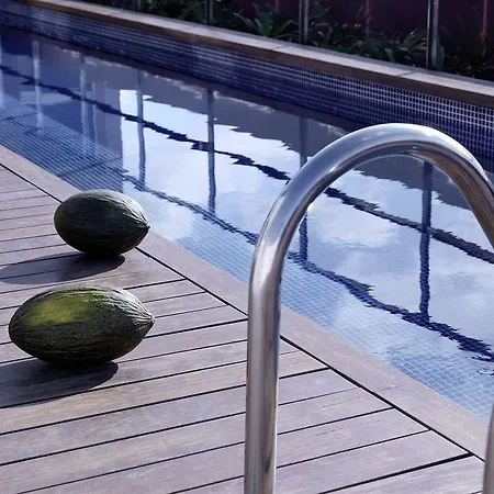 Residencia Melon District Marina Отель Барселона