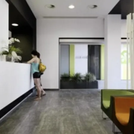 Отель Residencia Melon District Marina Барселона