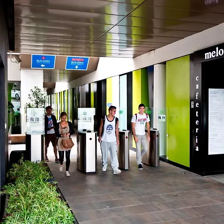 Hotel Residencia Melon District Marina Barcelona